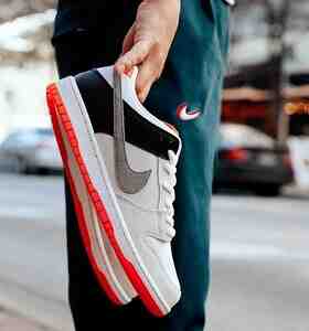 İdman ayaqqabıları Nike