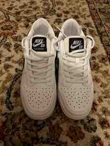 İdman ayaqqabısı Nike İdman ayaqqabısı Nike