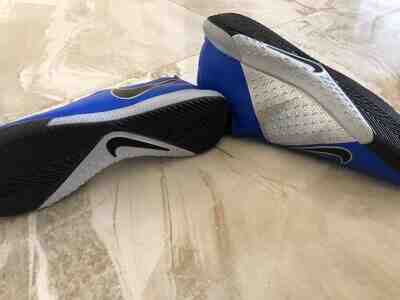 Nike idman ayaqqabısı Nike idman ayaqqabısı