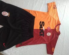 Yeni Galatasaray forması