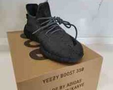 İdman ayaqqabısı Adidas Yeezy