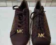 Ked Michael Kors