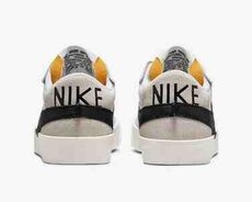 Nike Blazer Low 77 Jumbo