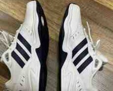 Adidas Strutter idman ayaqqabısı