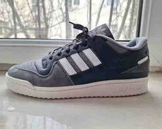 İdman ayaqqabısı Adidas