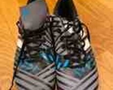 Adidas Nemesis buts